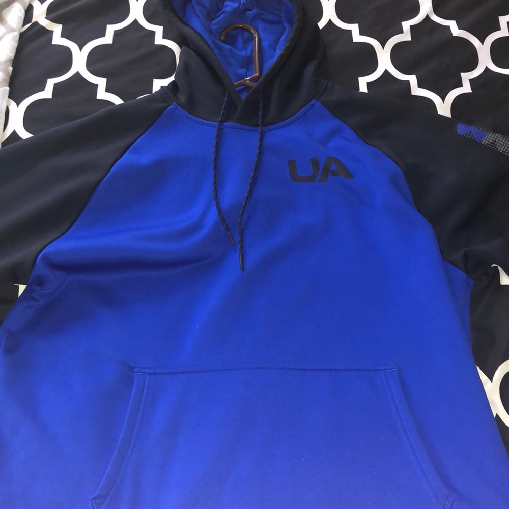 Mens under armour hoodie